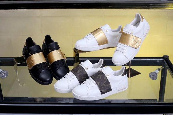 2019 ca ual hoe neaker flat hoe high men women fa hion lightweight breathable ca ual port hoe 13 tyle
2019 ca ual hoe neaker flat hoe high men women fa hion lightweight breathable ca ual port hoe 13 tyle