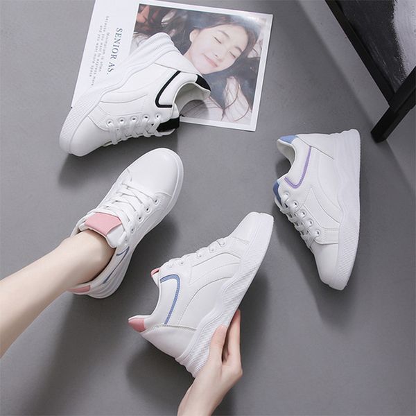 shoes woman popular women leather shoes with low heels slip on casual flat women platform increase in white, Black
shoes woman popular women leather shoes with low heels slip on casual flat women platform increase in white, Black