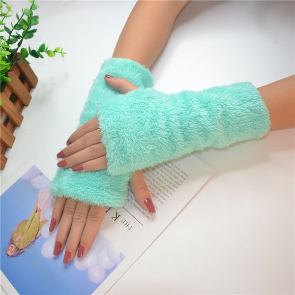 female cute candy color plush fingerless cycling gloves winter warm women half finger thick velvet student typing gloves b81, Blue;gray
female cute candy color plush fingerless cycling gloves winter warm women half finger thick velvet student typing gloves b81, Blue;gray
