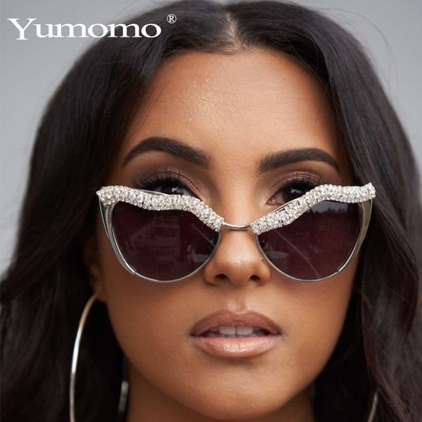 new retro cat eye small frame fashion crystal sunglasses trend personality rhinestone alloy sunglasses, White;black
new retro cat eye small frame fashion crystal sunglasses trend personality rhinestone alloy sunglasses, White;black
