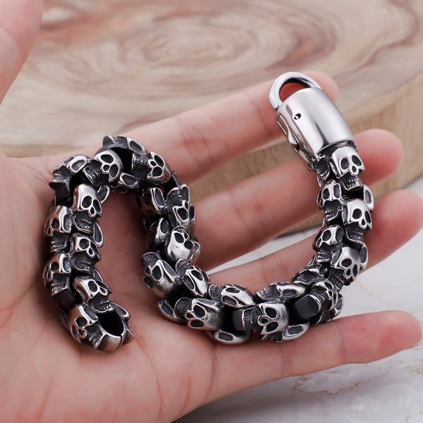 kb101004-bd vintage jewelry 9.44'' 15mm stainless steel skull bracelet bangle for mens cool jewelry gifts, Black
kb101004-bd vintage jewelry 9.44'' 15mm stainless steel skull bracelet bangle for mens cool jewelry gifts, Black