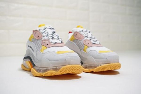 2020 new paris crystal bottom triple-s leisure shoes shoes platform triple s sneakers for men women vintage kanye grandpa trainer, Black
2020 new paris crystal bottom triple-s leisure shoes shoes platform triple s sneakers for men women vintage kanye grandpa trainer, Black