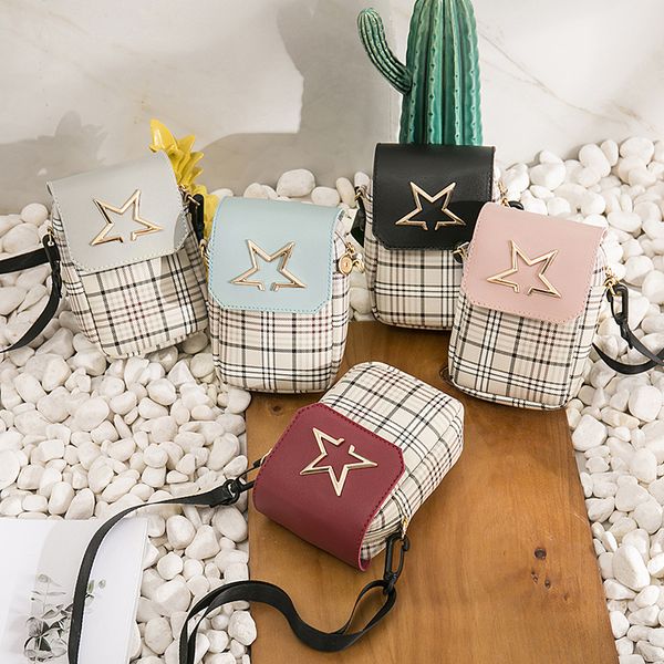 2020 newpillow bag bucket bag purse backpack women small square shoulder clear transparent pu composite messenger bags
2020 newpillow bag bucket bag purse backpack women small square shoulder clear transparent pu composite messenger bags