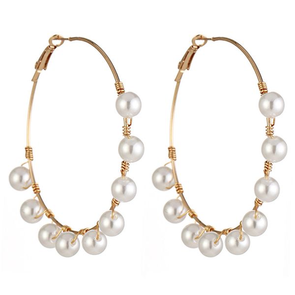 new design hoop earrings women fashion simple european and american earrings wild ladies fashion jewelry gift for women, Golden;silver
new design hoop earrings women fashion simple european and american earrings wild ladies fashion jewelry gift for women, Golden;silver