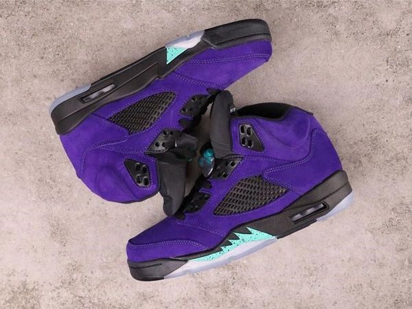 good quality 5 alternate grape basketball designer shoes grape ice black clear new emerald fashion sport sneakers ship with box, White;red
good quality 5 alternate grape basketball designer shoes grape ice black clear new emerald fashion sport sneakers ship with box, White;red