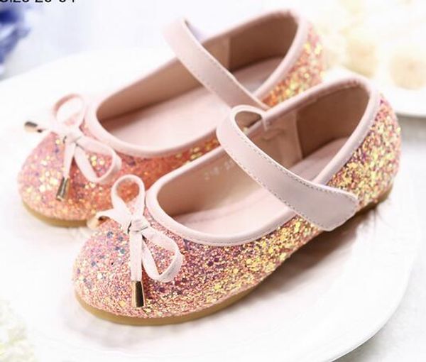 2018 autumn and winter girls sequins flash ballet flats toddler / small / boy big bow soft shoes fashion children princess dress, Black;grey
2018 autumn and winter girls sequins flash ballet flats toddler / small / boy big bow soft shoes fashion children princess dress, Black;grey