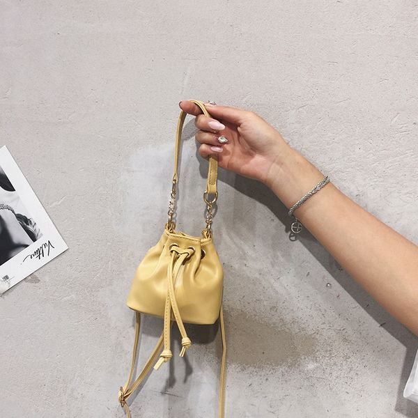2019 марочной кожа камня шаблон crossbody сумки для женщин нового должна сумка моды сумки и кошельки опрятного bolsas стиля
2019 марочной кожа камня шаблон crossbody сумки для женщин нового должна сумка моды сумки и кошельки опрятного bolsas стиля