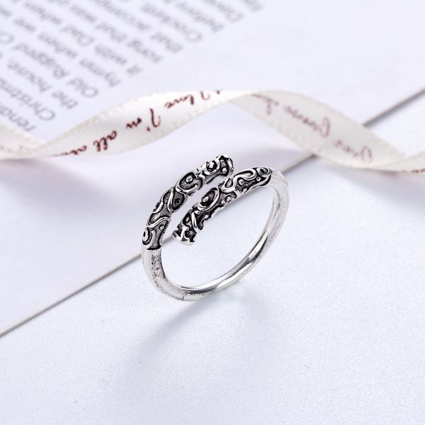 Retro hoop charm ring ring opening golden cudgel couple talk big about men and women West tour silver jewelry wholesale
Retro hoop charm ring ring opening golden cudgel couple talk big about men and women West tour silver jewelry wholesale