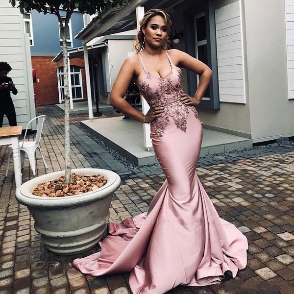 2020 new modern mermaid prom dresses with applique beaded zipper back evening gowns trumpet party vestidos de festa, Black;red
2020 new modern mermaid prom dresses with applique beaded zipper back evening gowns trumpet party vestidos de festa, Black;red