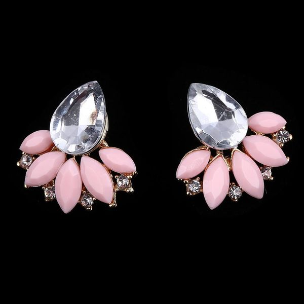 shiny crystal party stud earrings gold color fashion water drop crystal flower earrings for women charms jewerly, Golden;silver
shiny crystal party stud earrings gold color fashion water drop crystal flower earrings for women charms jewerly, Golden;silver