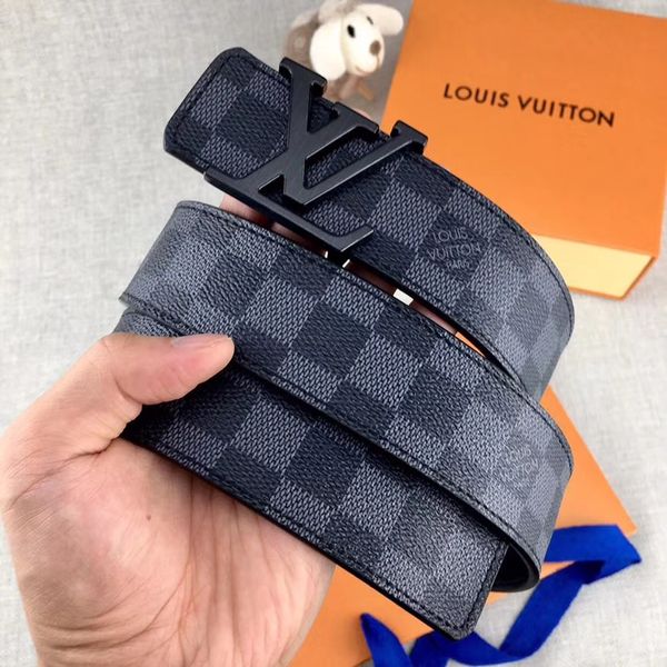 Fashion hot new men and women belt gold and silver Smooth buckle classic plaid belt high quality High quality wholesale Y02345
Fashion hot new men and women belt gold and silver Smooth buckle classic plaid belt high quality High quality wholesale Y02345