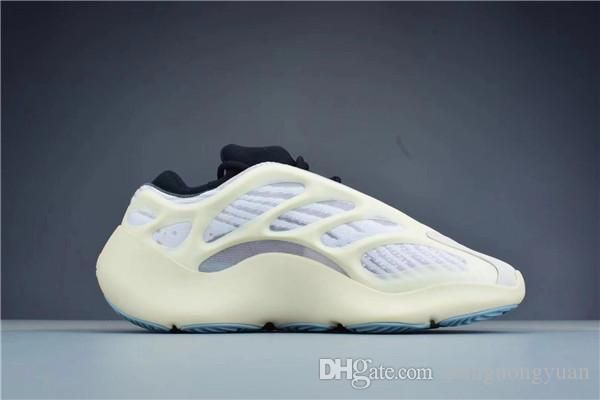 2019 azael 700 v3 designer shoes for sale glows in the dark correct version kanye west men womens running shoes
2019 azael 700 v3 designer shoes for sale glows in the dark correct version kanye west men womens running shoes