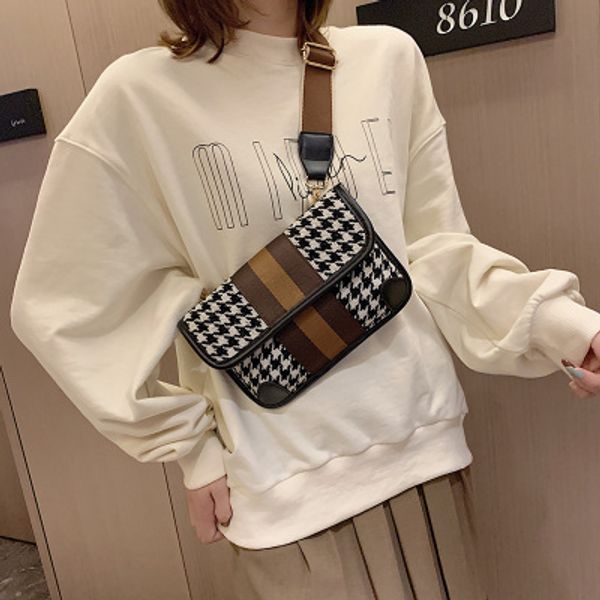 a new small bag for women, a new korean broadband bag, trendy instagram cross-body bag
a new small bag for women, a new korean broadband bag, trendy instagram cross-body bag