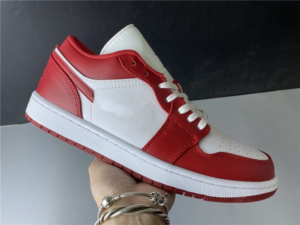 2020 с коробкой новых женщин gym red white skate shoes luxury дизайнер тренер спорт athentic кроссовки
2020 с коробкой новых женщин gym red white skate shoes luxury дизайнер тренер спорт athentic кроссовки