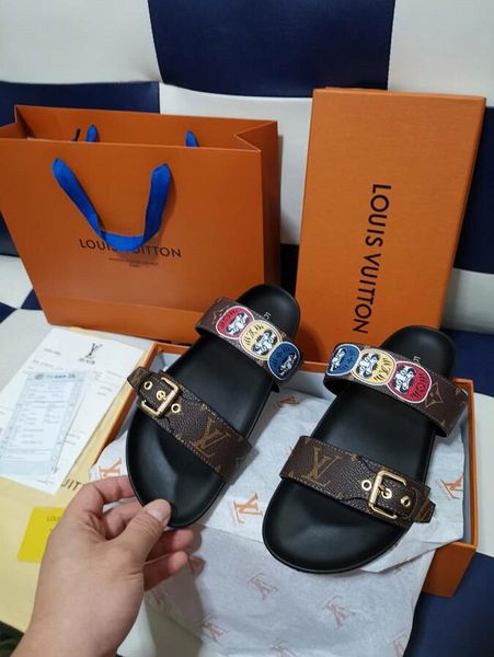 2018 men and women fa hion 10mm atin lide flat lide andal with web bow ummer outdoor beach flat flip flop adult lipper box
2018 men and women fa hion 10mm atin lide flat lide andal with web bow ummer outdoor beach flat flip flop adult lipper box