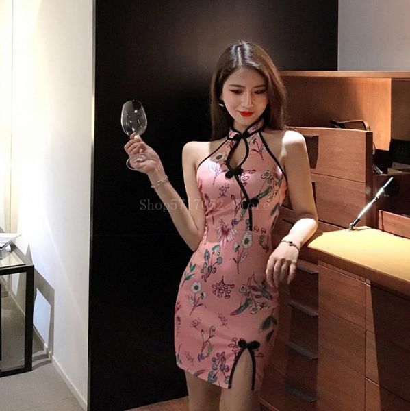ethnic clothing fashion pink cheongsam chinese traditional dress for women floral printed sleeveless slim split female qipao short, Red
ethnic clothing fashion pink cheongsam chinese traditional dress for women floral printed sleeveless slim split female qipao short, Red