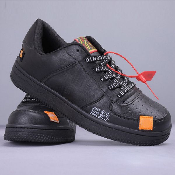 2019 new sneakers equipment temperament focus splendid life fashion dynamic running men's shoes big size 36-39.5, Black 
2019 new sneakers equipment temperament focus splendid life fashion dynamic running men's shoes big size 36-39.5, Black