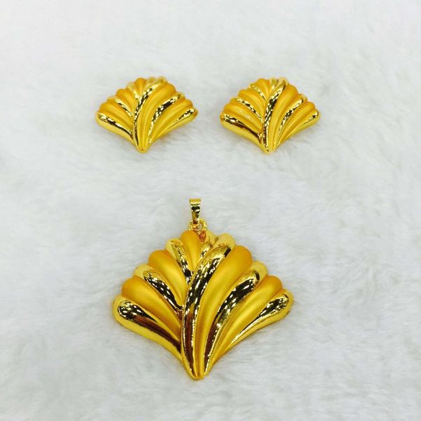 yulaili 2019 trendy exquisite copper alloy pendant shell necklace earrings women dubai jewelry sets african wedding party gift, Silver
yulaili 2019 trendy exquisite copper alloy pendant shell necklace earrings women dubai jewelry sets african wedding party gift, Silver