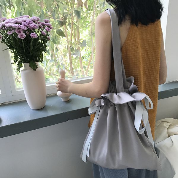 ins drawstring сумка плеча гладкая атласная tote мягкая ковш сумка летняя девочка стиль solid color 2020
ins drawstring сумка плеча гладкая атласная tote мягкая ковш сумка летняя девочка стиль solid color 2020