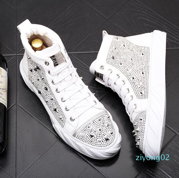 luxury men rivets sneakers fashion trend rivets men shoes punk spikes designer sneakers men casual shoes zapatillas hombre z02, Black
luxury men rivets sneakers fashion trend rivets men shoes punk spikes designer sneakers men casual shoes zapatillas hombre z02, Black