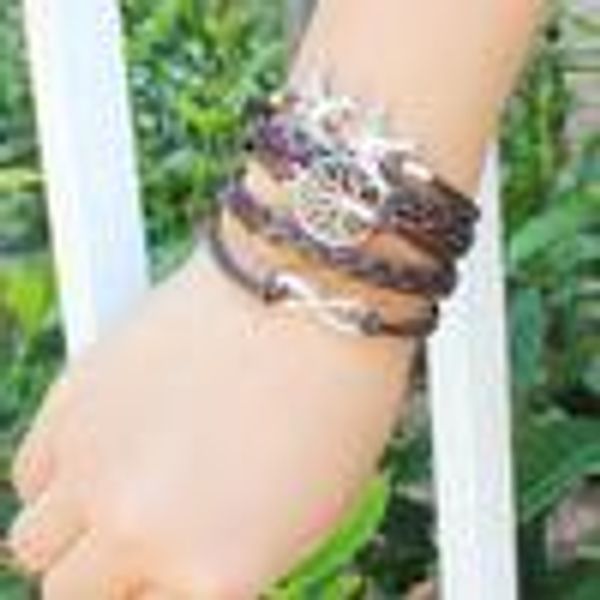 wholesale- antique silver compass infinity bracelet with bird and wax cord bracelet q8024, Golden;silver
wholesale- antique silver compass infinity bracelet with bird and wax cord bracelet q8024, Golden;silver