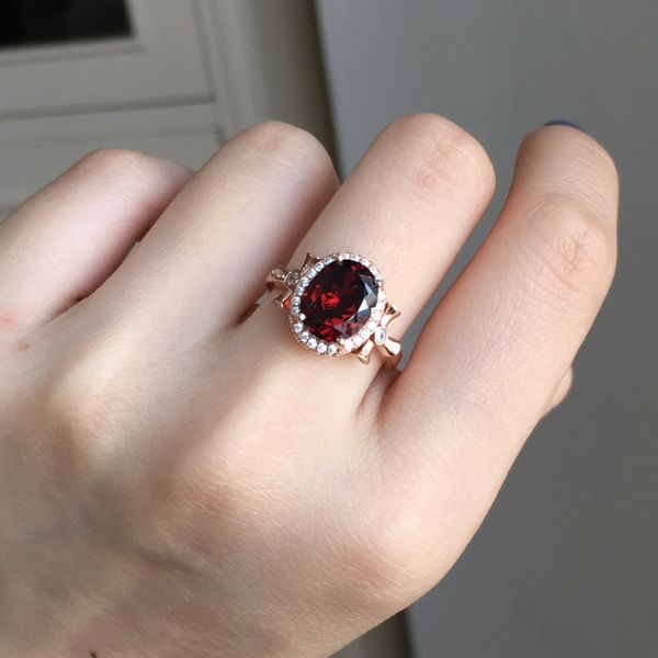charming natural garnet gemstone ring 925 sterling silver ring women oval gem birthday christmas gift, Golden;silver
charming natural garnet gemstone ring 925 sterling silver ring women oval gem birthday christmas gift, Golden;silver