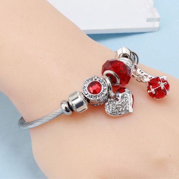 fashion luxury love stainless steel adjustable ladies bracelet personality simple and diversified accessories, Black
fashion luxury love stainless steel adjustable ladies bracelet personality simple and diversified accessories, Black