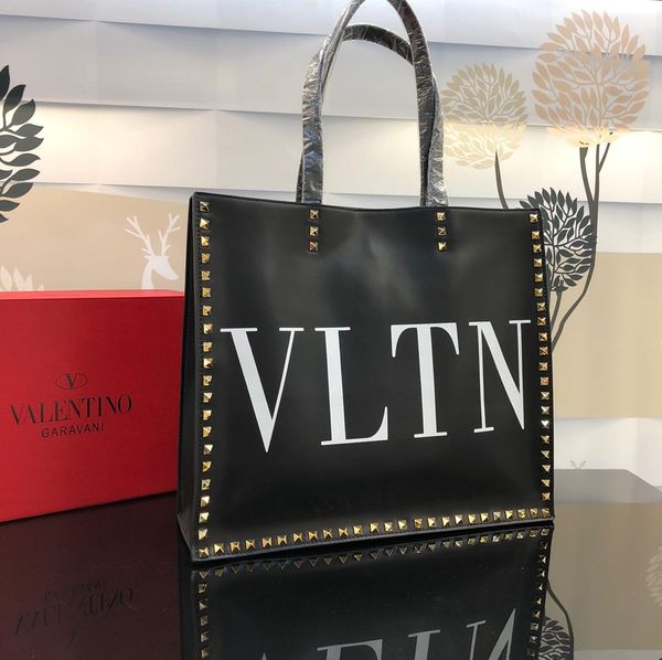 Top designer ladies shopping bag luxury brand handbag large capacity handbag Fashion Bags Totes Italian cowhide 37*32*12cm 9828
Top designer ladies shopping bag luxury brand handbag large capacity handbag Fashion Bags Totes Italian cowhide 37*32*12cm 9828