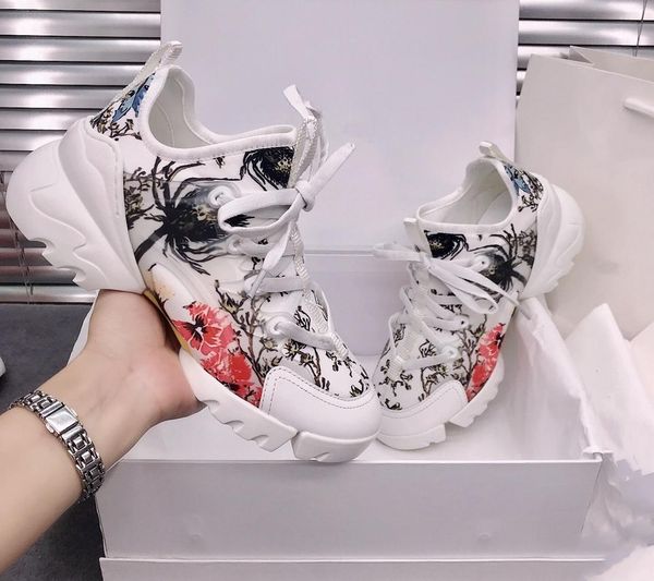 d 2020 весной новой печать высокого отец обувь толстая подошвы кроссовки цвет заклинания мода показать тонкую повседневную обувь женщину, Black;white
d 2020 весной новой печать высокого отец обувь толстая подошвы кроссовки цвет заклинания мода показать тонкую повседневную обувь женщину, Black;white
