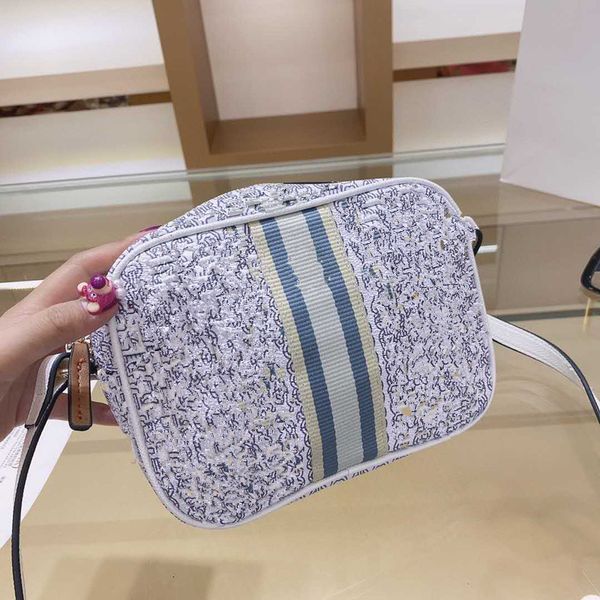 2020 brand fashion luxury designer womens bags the new fashion single shoulder bag beautiful inclined shoulder bag handbag
2020 brand fashion luxury designer womens bags the new fashion single shoulder bag beautiful inclined shoulder bag handbag