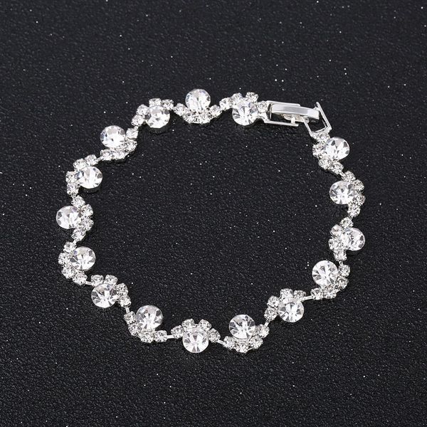 кристалл браслеты для женщин серебряный позолоченный rhinestone шарм браслеты браслеты femme люкс свадебные украшения подарка дня рождения, Black
кристалл браслеты для женщин серебряный позолоченный rhinestone шарм браслеты браслеты femme люкс свадебные украшения подарка дня рождения, Black