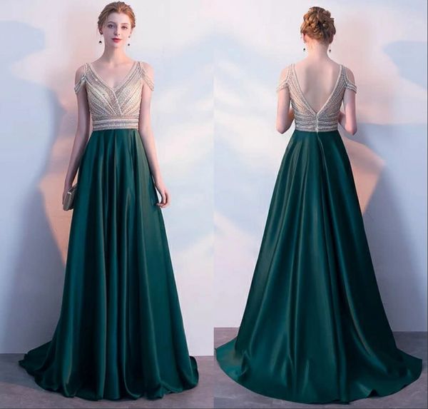 new crystal v-neck a-line long prom party dresses off shoulder robe de soiree tulle sleeveless evening formal gown elegant party gown dh369, Black
new crystal v-neck a-line long prom party dresses off shoulder robe de soiree tulle sleeveless evening formal gown elegant party gown dh369, Black