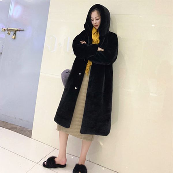 2019 winter woman faux fur coats imitation coat hoodie loose long thicken large size coat, Black
2019 winter woman faux fur coats imitation coat hoodie loose long thicken large size coat, Black