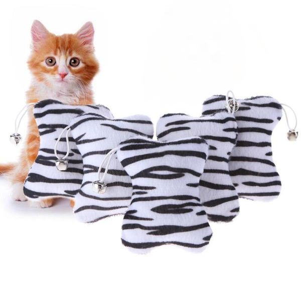 5pcs set plush interactive catnip cat toy trainning pillow fish cat mint funny toys for cat teaser pet toys
5pcs set plush interactive catnip cat toy trainning pillow fish cat mint funny toys for cat teaser pet toys