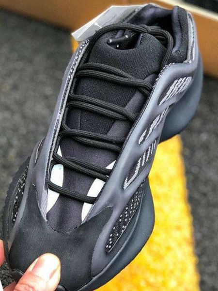 wholesale azael 700 v3 black designer shoes for sale glows in the dark kanye west men womens running shoes size12 season
wholesale azael 700 v3 black designer shoes for sale glows in the dark kanye west men womens running shoes size12 season