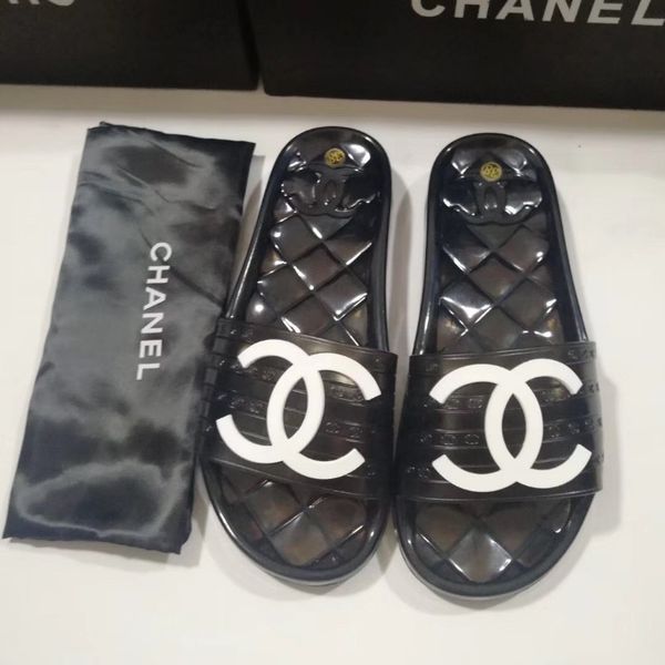 new 2020 designers women sandals designers shoes luxurys slide summer fashion wide flat slippery sandals crystal slipper flip mules with box
new 2020 designers women sandals designers shoes luxurys slide summer fashion wide flat slippery sandals crystal slipper flip mules with box