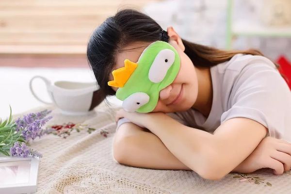 sleep masks personalized cartoon breathable eye mask cute soft travel shade cover rest relax eye sleeping eyeshade
sleep masks personalized cartoon breathable eye mask cute soft travel shade cover rest relax eye sleeping eyeshade