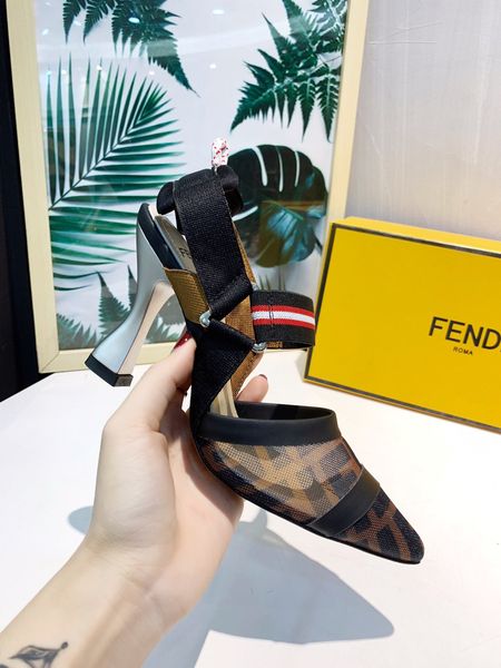 2019 fashion women designer sandals slippers designer flip flops women sandals designer womens high heels shoes size 4.5- -101, Black
2019 fashion women designer sandals slippers designer flip flops women sandals designer womens high heels shoes size 4.5- -101, Black