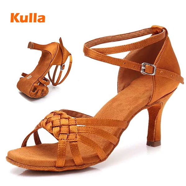 latin dance shoes woman white satin ladies girl's professional dancing shoes jazz ballroom party salsa dance 5cm/7cm heel
latin dance shoes woman white satin ladies girl's professional dancing shoes jazz ballroom party salsa dance 5cm/7cm heel