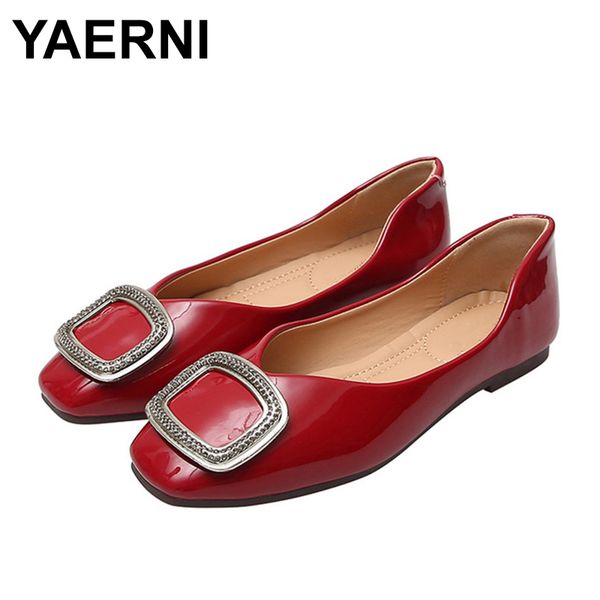 yaerni big size flat shoes woman metal buckle japanned leather flats bling crystal chains decoration loafers socofy moccasins, Black
yaerni big size flat shoes woman metal buckle japanned leather flats bling crystal chains decoration loafers socofy moccasins, Black