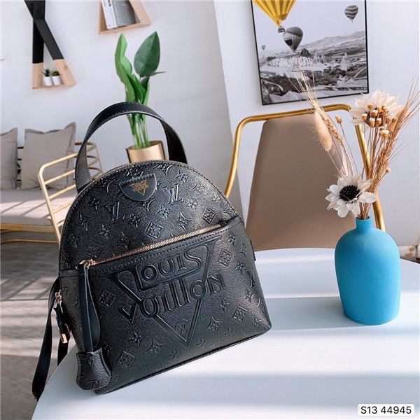 2020 fashion new luxury backpack famous designer women men travel backpack casual student school bags teenagers monster cute sh
2020 fashion new luxury backpack famous designer women men travel backpack casual student school bags teenagers monster cute sh