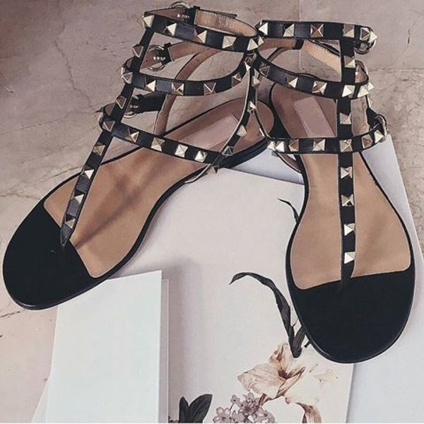 2020 color rivets spiked gladiator flat sandals stones studded flip sandal big size designer women's shoes summer, Black
2020 color rivets spiked gladiator flat sandals stones studded flip sandal big size designer women's shoes summer, Black