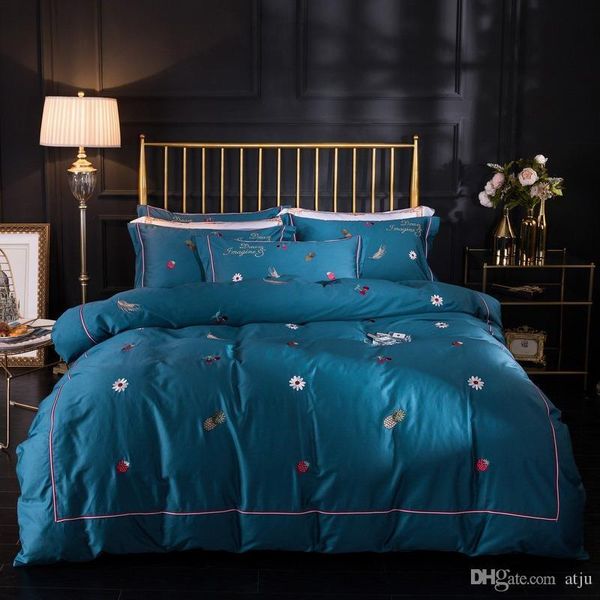 king size bedding set luxury fashionable classic 3d duvet cover classic full twin single double soft comfortable bed cover 77
king size bedding set luxury fashionable classic 3d duvet cover classic full twin single double soft comfortable bed cover 77