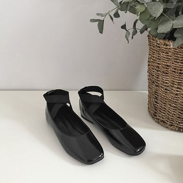 2020 leather flat shoes woman leather loafers cowhide flexible spring casual shoes women flats women chaussure w33-74, Black
2020 leather flat shoes woman leather loafers cowhide flexible spring casual shoes women flats women chaussure w33-74, Black