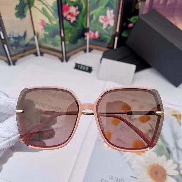 polaroid polarized lenses 2020 new sunglasses large frame square eyewear summer travel essential glasses full set box dark green frame style, White;black
polaroid polarized lenses 2020 new sunglasses large frame square eyewear summer travel essential glasses full set box dark green frame style, White;black