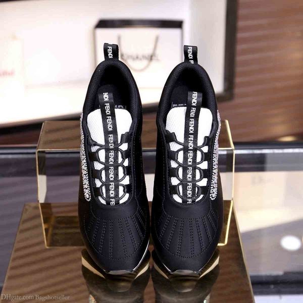 2019 woman fashion spring and autumn sneakers round head pingdi casual shoes wzqh1, Black;red
2019 woman fashion spring and autumn sneakers round head pingdi casual shoes wzqh1, Black;red