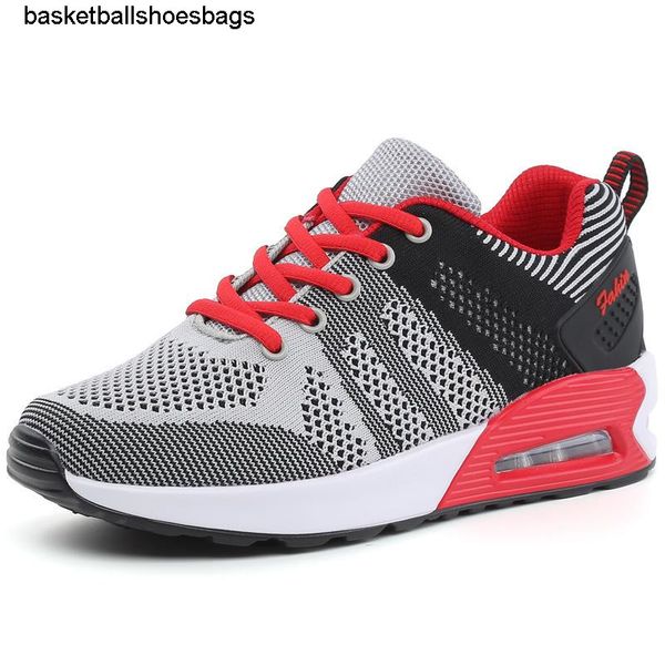 white 2020 hi chuck black 70 1970s mens one chuck 70s casual canvas shoes for skate designer womens sneakers trainers chaussures 36-44 
white 2020 hi chuck black 70 1970s mens one chuck 70s casual canvas shoes for skate designer womens sneakers trainers chaussures 36-44