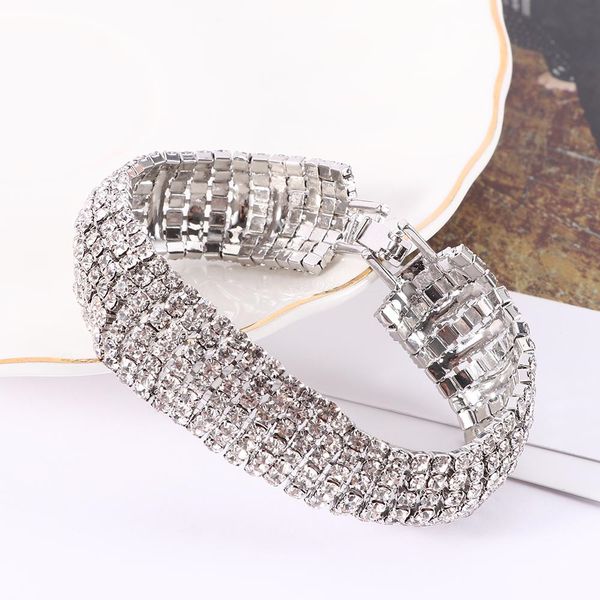 stylish rhinestone shining elastic bracelets attractive gold silver color crystal bracelets for women bling wedding jewelry, Golden;silver
stylish rhinestone shining elastic bracelets attractive gold silver color crystal bracelets for women bling wedding jewelry, Golden;silver