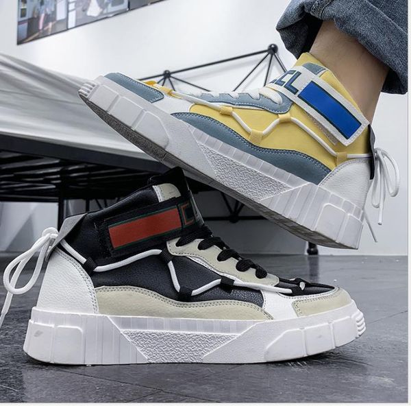 casual autumn men's high- korean sneakers, Black
casual autumn men's high- korean sneakers, Black