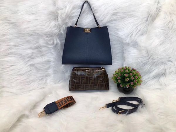 Fendi 13 handbag 2019 brand fa hion luxury bag cro body bag treet hooting genuine leather women handbag wallet
Fendi 13 handbag 2019 brand fa hion luxury bag cro body bag treet hooting genuine leather women handbag wallet